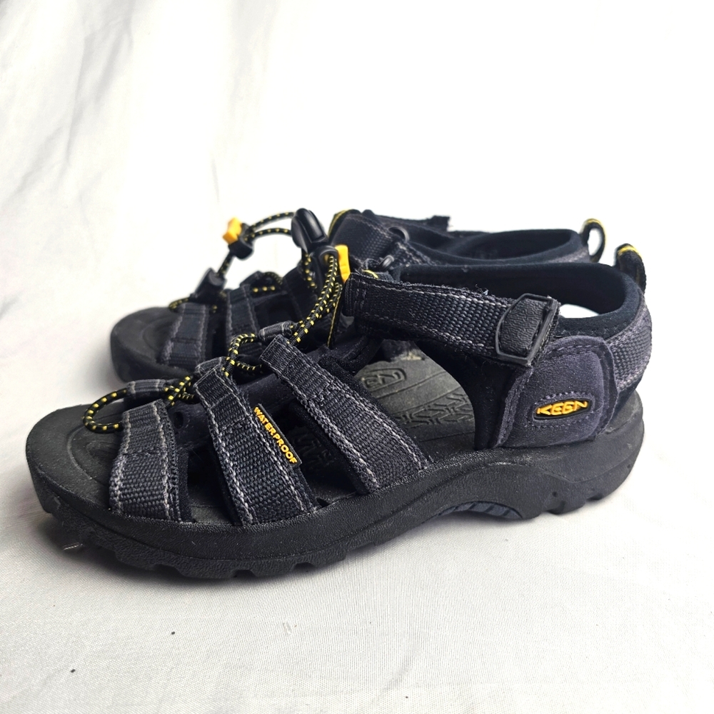 Keen Waterproof Sandals Size 13 Little Kids
